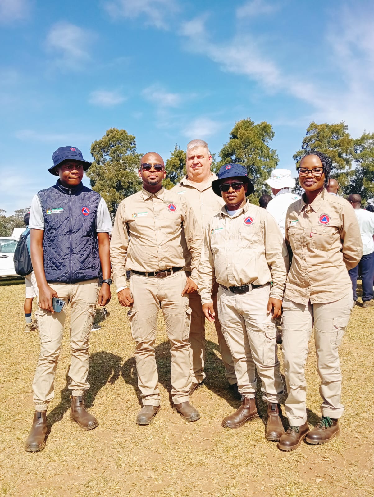KUMPHAKATHI UQEQESHWA. NGOKUGUQUKA KWESIMO SEZULU
