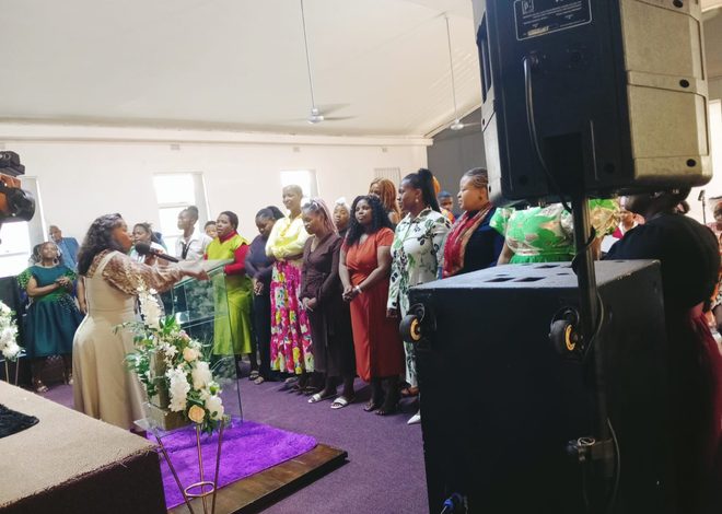 OWESIFAZANE OTHWELE UMPHONGOLO WESIVUMELWANO SOKUGCINA.