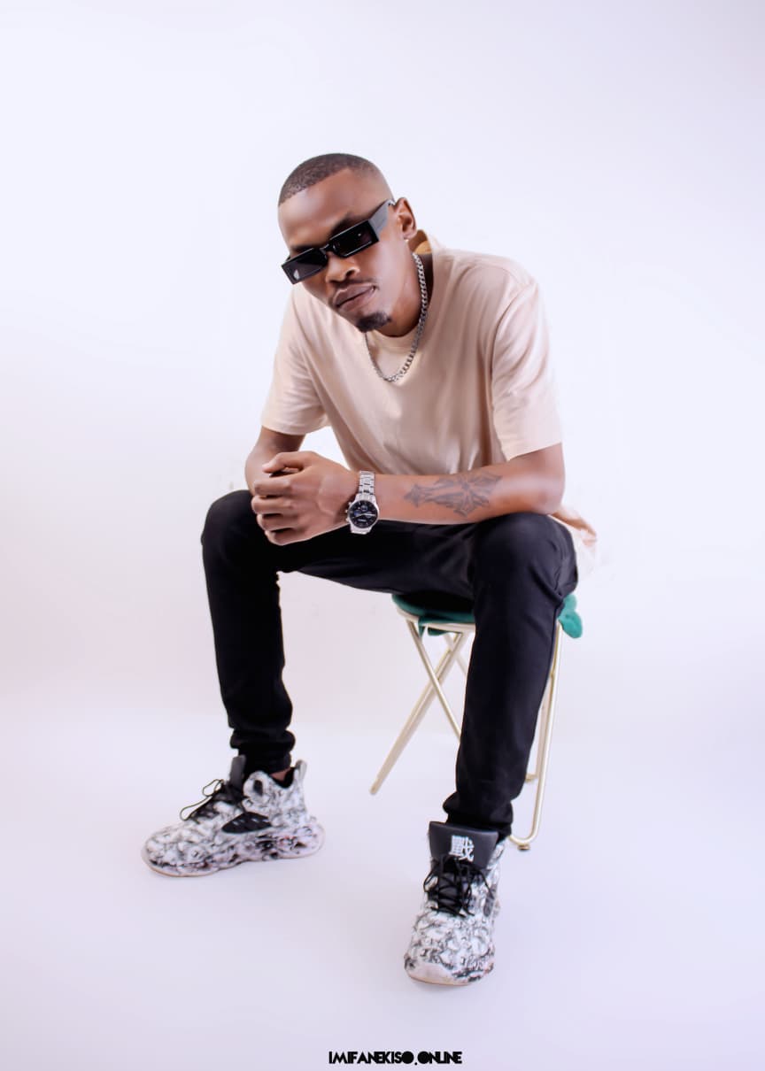 UFlash Mystro ubuyela esigcawini ngemuva kwengozi